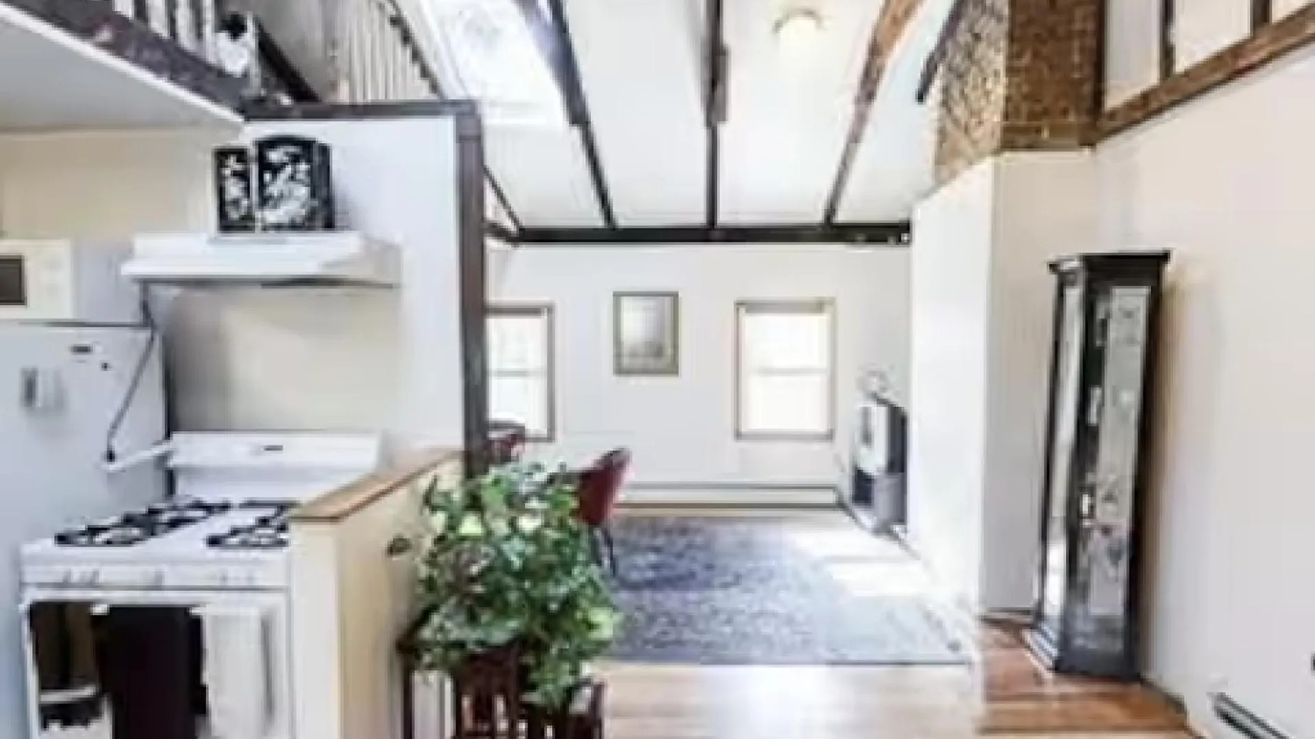 דירה ניו יורק Skylighted Two Br In Multicultural Neighborhood, 25 Minutes To Manhattan